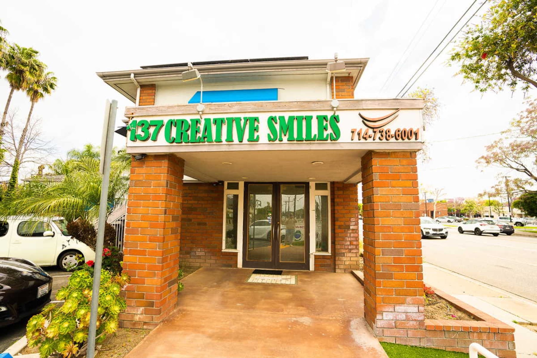 Creative Smiles, Dentists in Fullerton