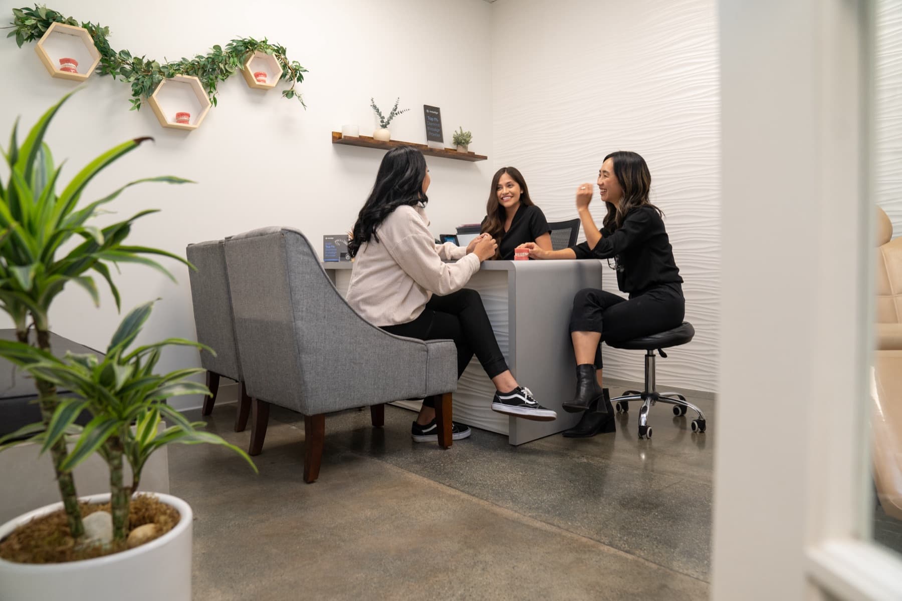 Lyons Orthodontics, Dentists in Placentia